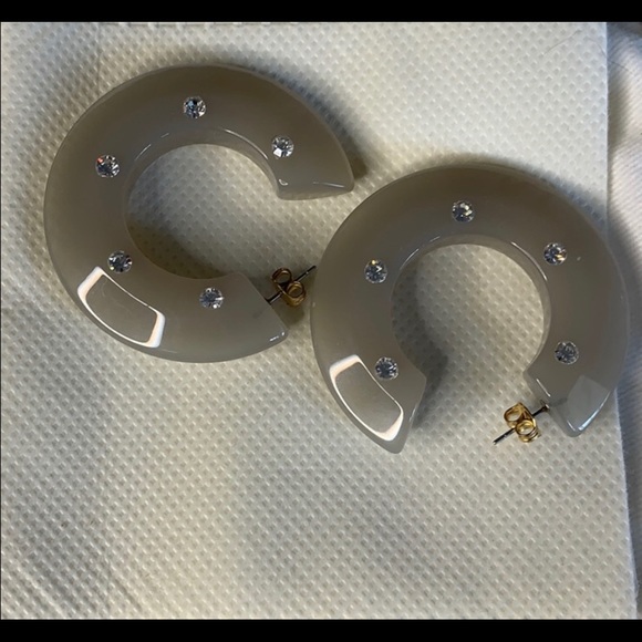 NWT Rachel comey hula hoop acrylic earrings - Picture 5 of 6